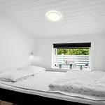 Danica - 500m From The Sea By Interhome
