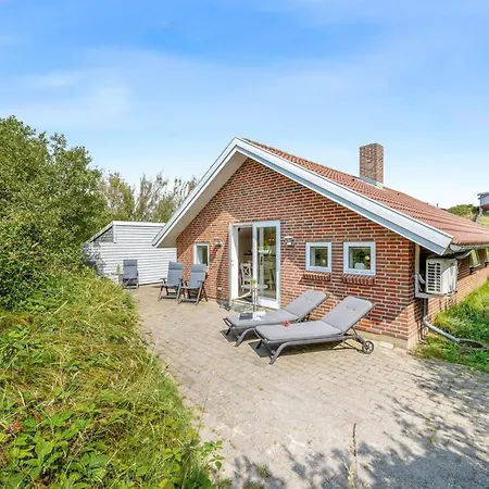 Holiday home Danica - 500m From The Sea In Western Jutland By Interhome