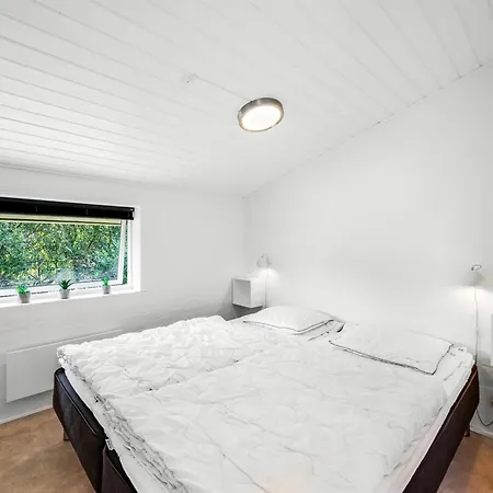 Danica - 500m From The Sea By Interhome *