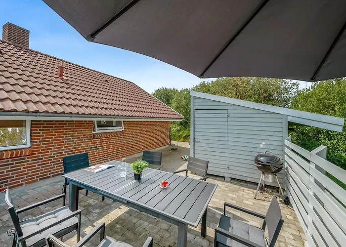 Danica - 500m From The Sea By Interhome Fano