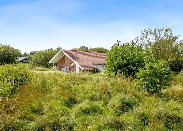 Danica - 500m From The Sea By Interhome *